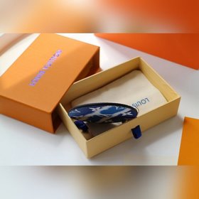 LV Модель M69273 LV ESCALE сумка с украшением и брелок Самый крас
