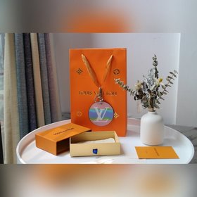 LV Модель M69273 LVESCALE сумочная фурнитура и брелок Самый крас