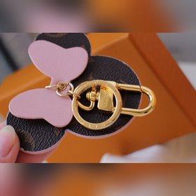 LV Микки Маус брелок брелок Это ограниченная серия брелоков с М