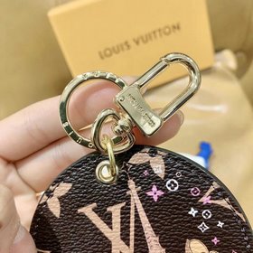 LV круглый брелок Этот изысканный аксессуар для сумкиз классическ