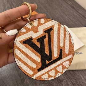 Новая модель LV M69773 LV Crafty Illustre сумочка и брелок Из ка