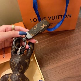 LV Новая модель сумки-подвески виде кролика Этот кролик может слу
