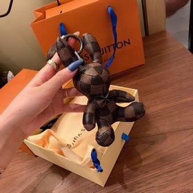 LV Новая модель сумки-подвески виде кролика Этот кролик может слу
