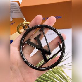 LV MP2880 Эта сумка Colorline Strass с брелоком для ключей воплощ