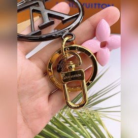 LV MP2880 Эта сумка Colorline Strass с брелоком для ключей воплощ