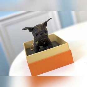 LV ограниченная серия брелок с изображением бульдога Размер： 13 ×