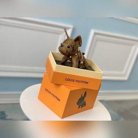 LV ограниченная серия брелок с подвеской виде желтого бульдога Ра