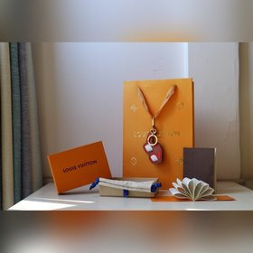 LV модель M68866 рождественское украшение Vivienne Xmas сумочка и