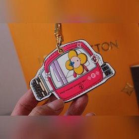 LV модель M68866 рождественское украшение Vivienne Xmas сумочка и