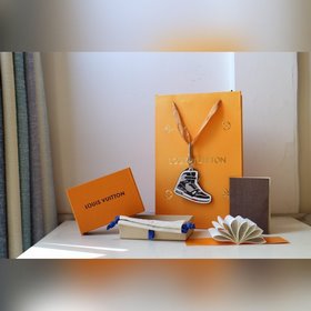 LV модель M68866 рождественское украшение Vivienne Xmas сумочка и