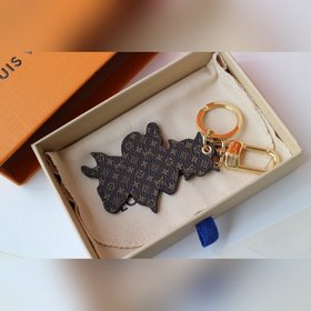 LV Cute Fox Сумка и брелок Модель M69016 Станет любимым аксессуар