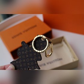 LV Cute Fox Сумка и брелок Модель M69016 Станет любимым аксессуар