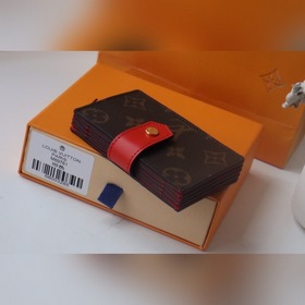 LV Артикул： M69761 Новый чехол для карт Карточный чехол Этот э
