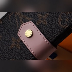 LV Артикул： M69761 Новый чехол для карт Карточный чехол Этот э