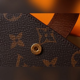 LV Артикул： M69761 Новый чехол для карт Карточный чехол Этот э
