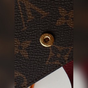 LV Артикул： M69761 Новый чехол для карт Карточный чехол Этот э