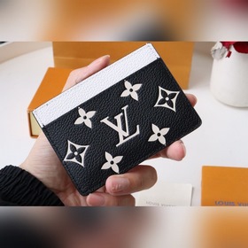 LV Артикул： M81282 Карточный держатель Этот держатель для карт и