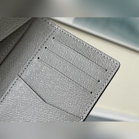 LV Артикул： M30787 Синий Кошелек Благодаря искусному инкрустацио