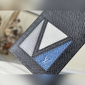 LV Артикул： M30787 Черный Кошелек Благодаря искусному инкрустац