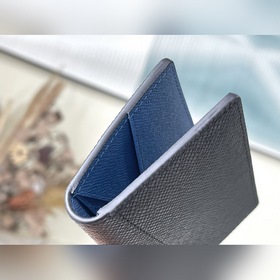 LV Артикул： M30787 Черный Кошелек Благодаря искусному инкрустац