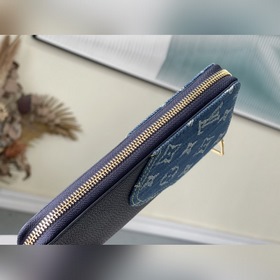LV Артикул： M63095 Синий кошелек В рамках ранней весенней коллек