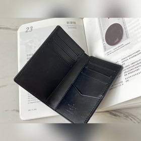 LV Артикул： M80508 Черный SLENDER Универсальный кошелек в форме 