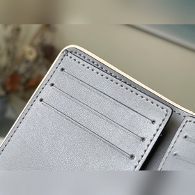 LV Артикул： M80805 Серебристый зеркальный кошелек Серия SLENDER