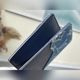 LV Артикул： M81015 Черный кошелек В рамках ранней весенней колле