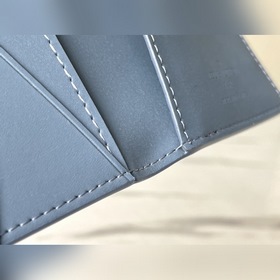LV Артикул： M81028 Синий Классический универсальный кошелек в фо