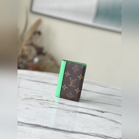 LV Артикул： M81536 Зеленый Кошелек Изготовлен из парусины, с дет