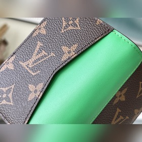 LV Артикул： M81536 Зеленый Кошелек Изготовлен из парусины, с дет