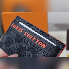 LV Карманный кошелек Модель N61722 с отделкой из кожи Новая колле