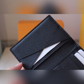 Кошелек LV Модель N63144 Классический дизайн Louis Vuitton для о