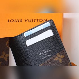 LV Модель M60111 Кошелек для мелочи Изготовленный из элегантной 