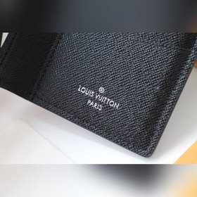 LV Карманный кошелек Модель M67904 Осенний кошелек из кожи Epi 