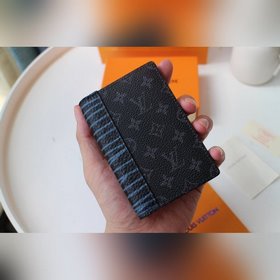 LV Модель M69701 Карманный кошелек  Вирджил Абло (Virgil Abloh)