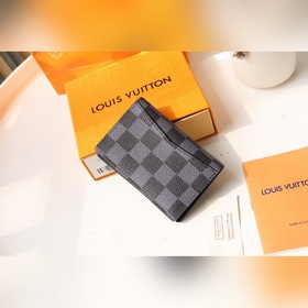 LV Карманный кошелек Артикул： N60441 Этот карманный кошелек изг