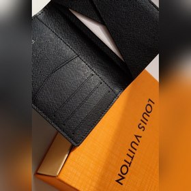 LV Карманный кошелек Артикул： N60441 Этот карманный кошелек изг