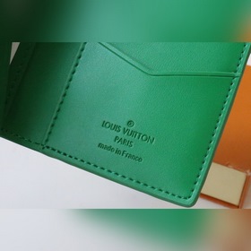 LV Карманный кошелек Артикул： M81540 Карманный кошелек Дань ува