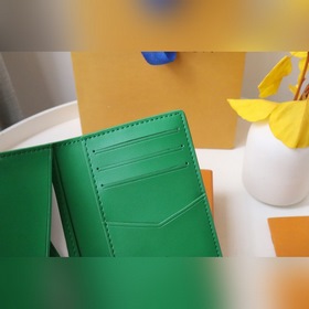 LV Карманный кошелек Артикул： M81540 Карманный кошелек Дань ува