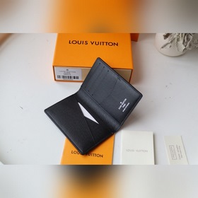 LV Артикул： m80015 Универсальный кошелек в форме сумки Этот ком