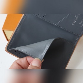 LV Модель： M80805 Кошелек Slender с зеркальным карманом Из капсу