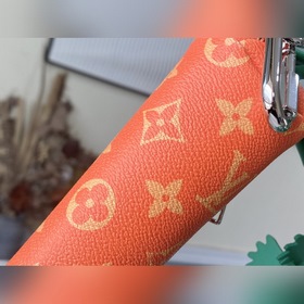 LV Артикул： M80851 Сумка Carrot Вирджил Абло представил на пока