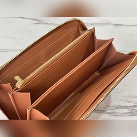 LV Артикул： M81141 (вышивка) Карамельный цвет Кошелек на молнии