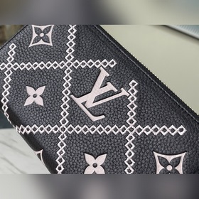 LV Артикул： M81141 (вышивка) Черный Кошелек на молнии Материал