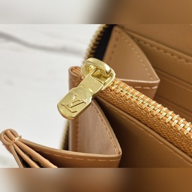 LV Артикул： M80212 SINCE 1854 ZIPPY WALLET Кошелек Zippy с фирм