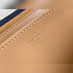 LV Артикул： M80212 SINCE 1854 ZIPPY WALLET Кошелек Zippy с фирм