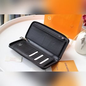 LV Модель 63095 Серия «Свежие цветы» Кошелек с одним выдвижным от