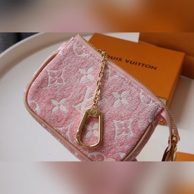 LV Артикул： M81176 Micro Pochette Accessoires Сумка-клатч, розо