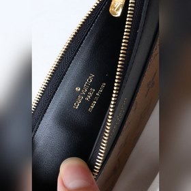 LV Модель： M80348 Slim Purse Сумка-клатч Минималистичный дизайн и